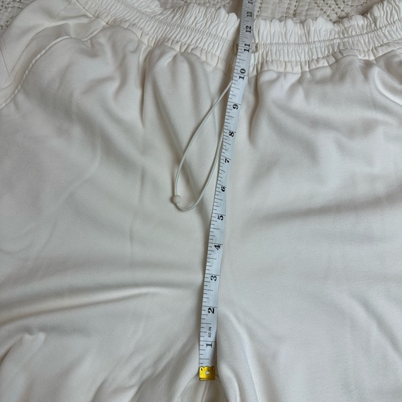 Athleta wide leg cropped cream white sweatpants - Picture 6 of 11